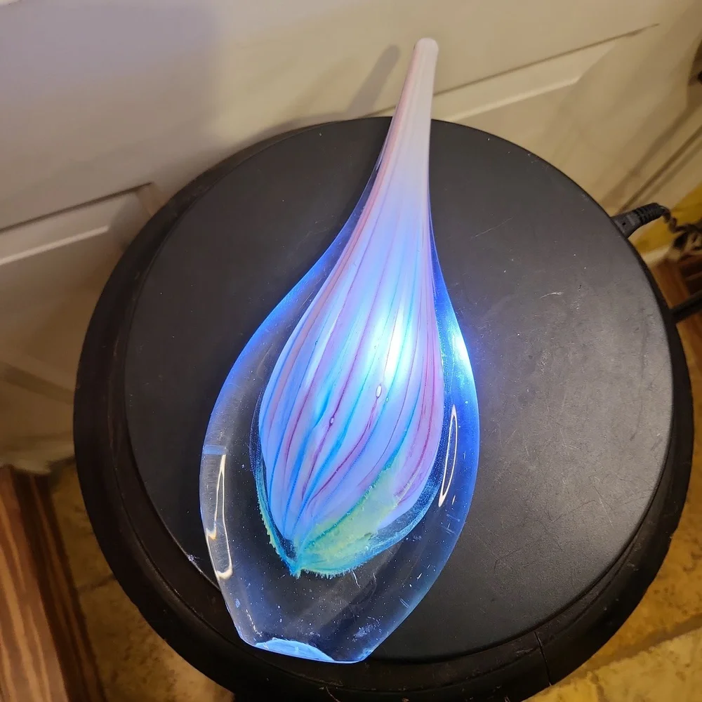 Art Glass Teardrop Sculpture Vintage 10 5/8